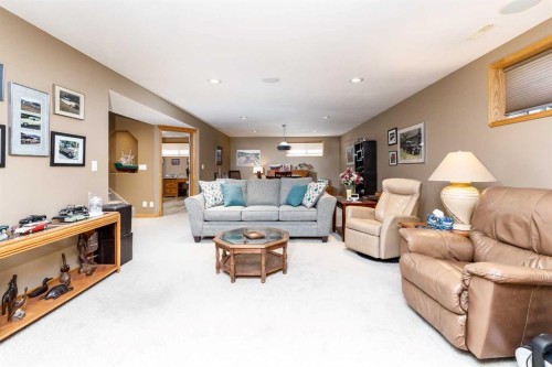 111 Adams Close, Red Deer, AB 