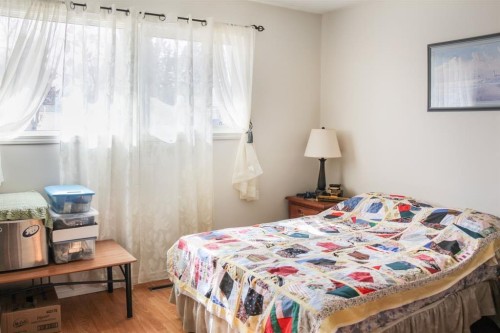 4801 48 Avenue, Forestburg, AB 