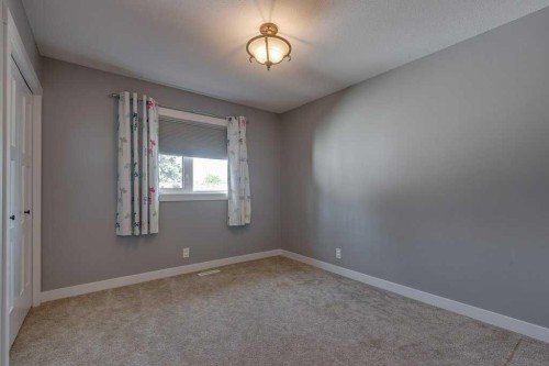 129 Duncan Crescent, Red Deer, AB 