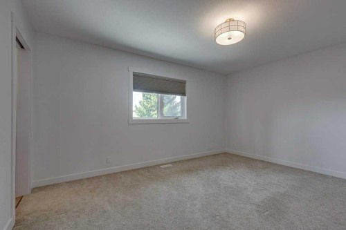 129 Duncan Crescent, Red Deer, AB 