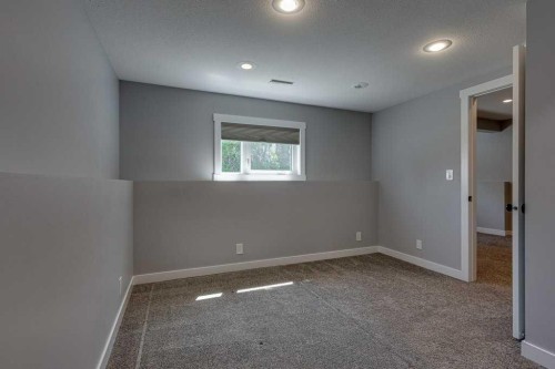 129 Duncan Crescent, Red Deer, AB 