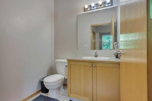 49 Abel Close, Red Deer, AB - Indoor Photo Showing Bathroom