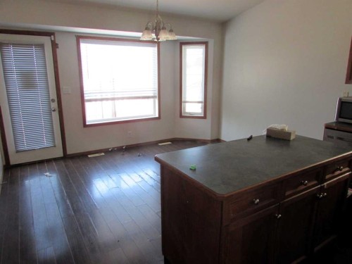 5204 Landsdowne Avenue, Blackfalds, AB - Indoor Photo Showing Other Room