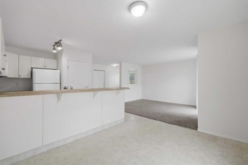 35-20 Jacobs Close, Red Deer, AB 