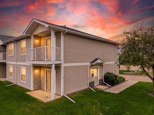 35-20 Jacobs Close, Red Deer, AB 