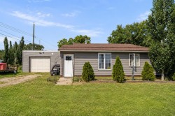 4704 50 Avenue Killam, AB T0B 2L0