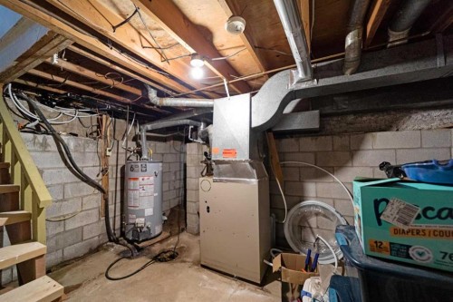 4704 50 Avenue, Killam, AB - Indoor Photo Showing Basement