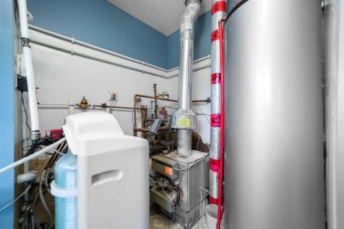 4901 52 Street, Killam, AB - Indoor