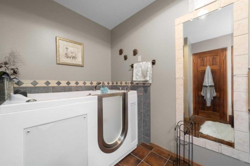 4901 52 Street, Killam, AB - Indoor
