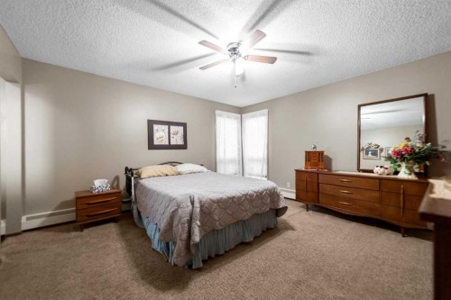 4901 52 Street, Killam, AB - Indoor Photo Showing Bedroom