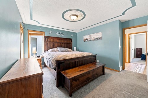 155 Lampard Crescent, Red Deer, AB - Indoor Photo Showing Bedroom