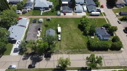 5213 49 Street, Daysland, AB 