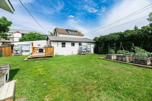 5003 48 Street, Innisfail, AB - Outdoor
