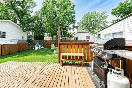 5003 48 Street, Innisfail, AB - Outdoor With Deck Patio Veranda