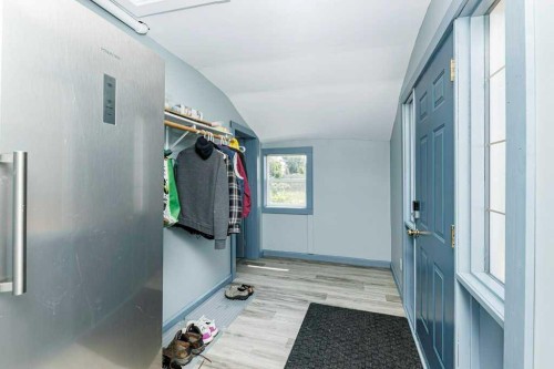 5003 48 Street, Innisfail, AB - 