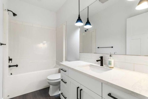 3902 46 Street, Red Deer, AB - Indoor Photo Showing Bathroom