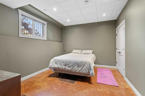 6002 Orr Drive, Red Deer, AB - Indoor