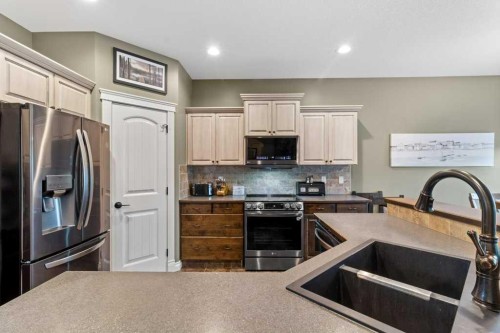 6002 Orr Drive, Red Deer, AB - Indoor Photo Showing Kitchen With Double Sink