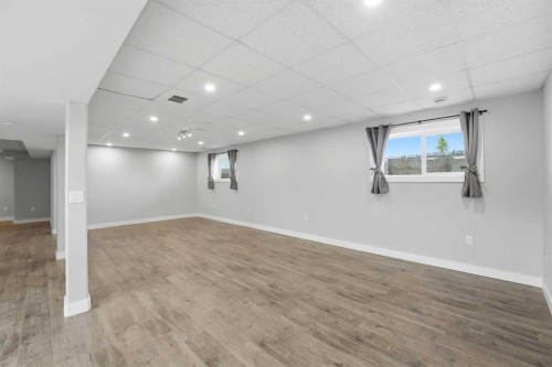422045 Range Road 10, Rural Ponoka County, AB - Indoor Photo Showing Other Room