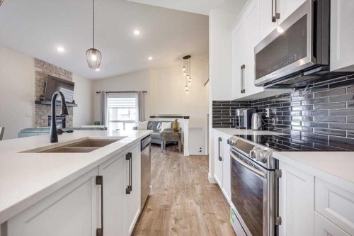 73 Longmire Close, Red Deer, AB 