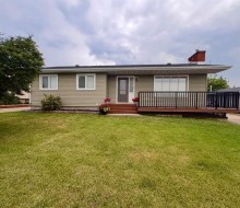 5015 53 Street Eckville, AB T0M 0X0