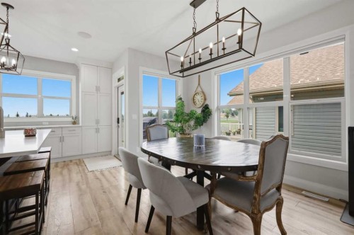 1 Meadow Close, Lacombe, AB - Indoor Photo Showing Dining Room