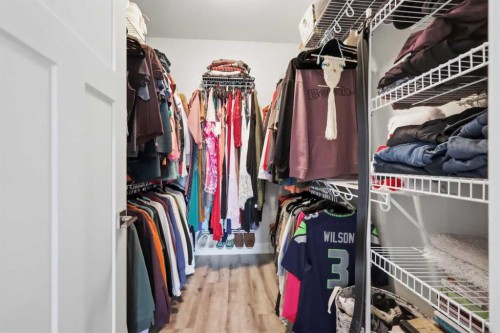1 Meadow Close, Lacombe, AB - Indoor With Storage
