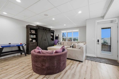 1 Meadow Close, Lacombe, AB - Indoor