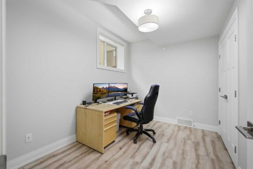 1 Meadow Close, Lacombe, AB - Indoor Photo Showing Office