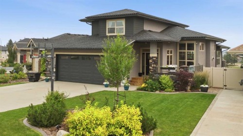 1 Meadow Close, Lacombe, AB - Outdoor