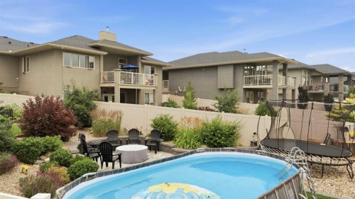 1 Meadow Close, Lacombe, AB - Outdoor