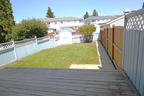 9 Greig Close, Red Deer, AB - Outdoor