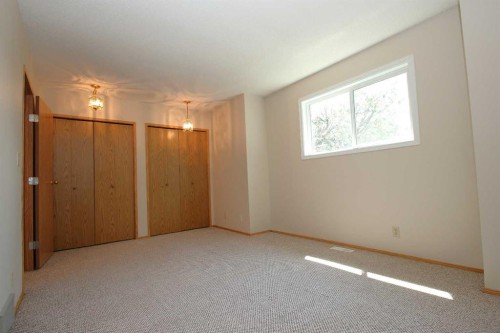 9 Greig Close, Red Deer, AB - Indoor Photo Showing Other Room