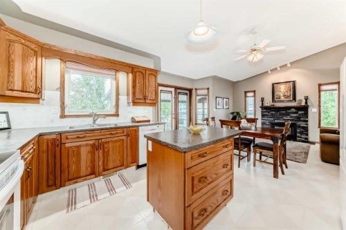 15 East Close, Red Deer, AB 