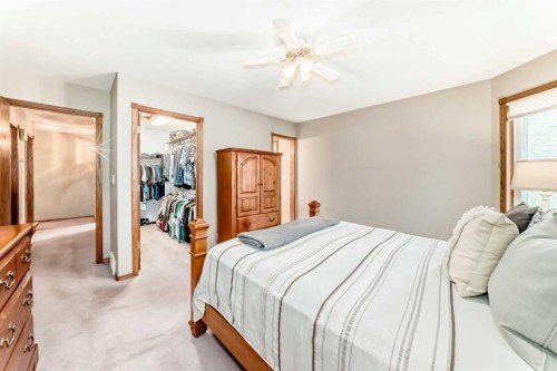 15 East Close, Red Deer, AB 