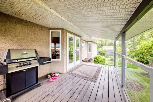 15 East Close, Red Deer, AB 