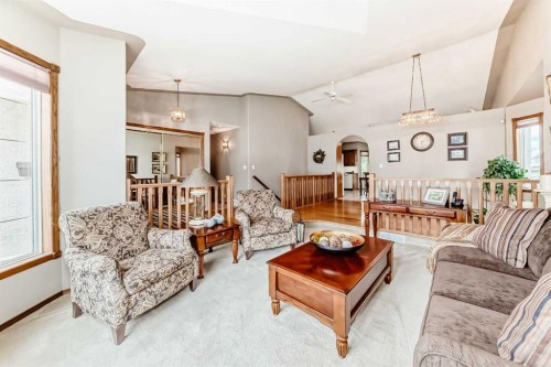 15 East Close, Red Deer, AB 