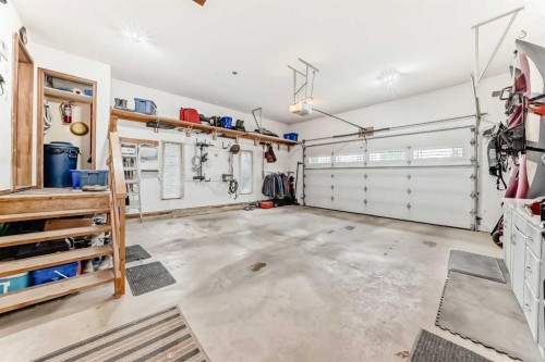 15 East Close, Red Deer, AB 