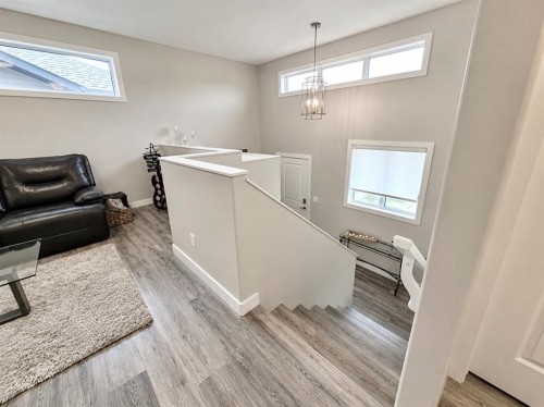 58 Village Crescent, Red Deer, AB - Indoor