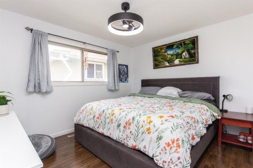6308 61 Avenue, Red Deer, AB - Indoor Photo Showing Bedroom
