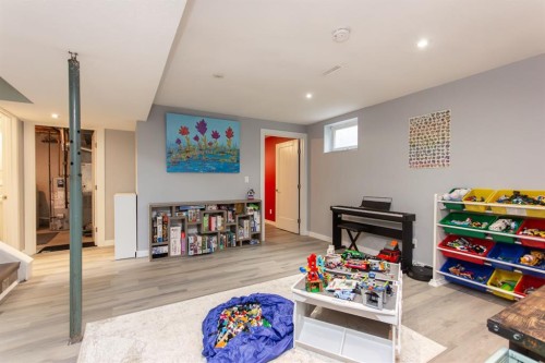 6308 61 Avenue, Red Deer, AB - Indoor