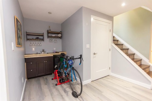 6308 61 Avenue, Red Deer, AB - Indoor Photo Showing Other Room