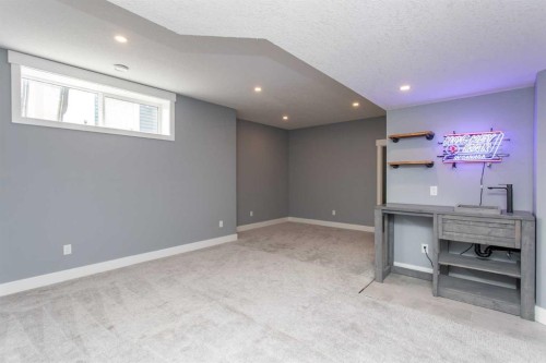 10 Tagish Avenue, Red Deer, AB - Indoor
