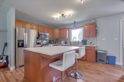 4709 55 Avenue, Rimbey, AB - Indoor Photo Showing Kitchen