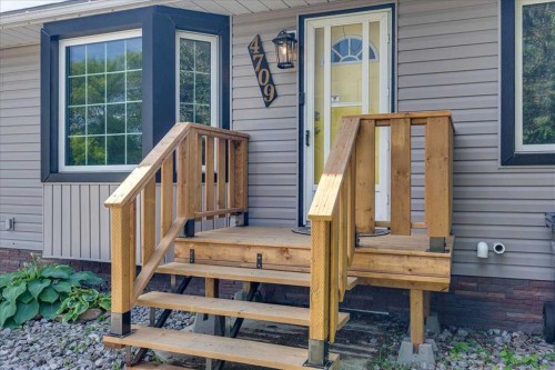 4709 55 Avenue, Rimbey, AB - Outdoor With Deck Patio Veranda With Exterior