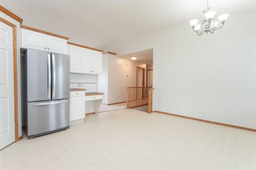 19 Logan Close, Red Deer, AB - Indoor