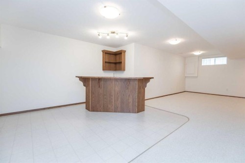 19 Logan Close, Red Deer, AB - Indoor Photo Showing Other Room