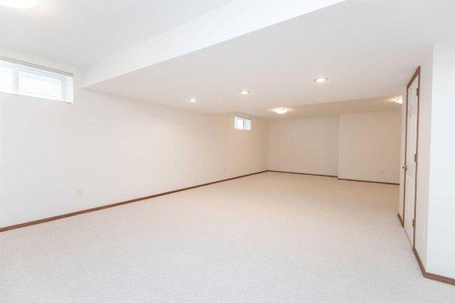 19 Logan Close, Red Deer, AB - Indoor