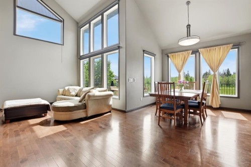 74 Oaklands Crescent, Red Deer, AB - Indoor Photo Showing Dining Room