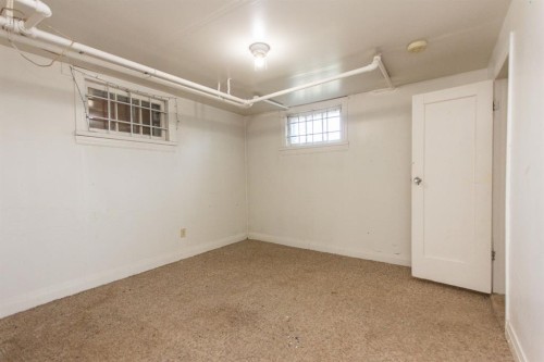 4917 46 Street, Red Deer, AB - Indoor Photo Showing Other Room